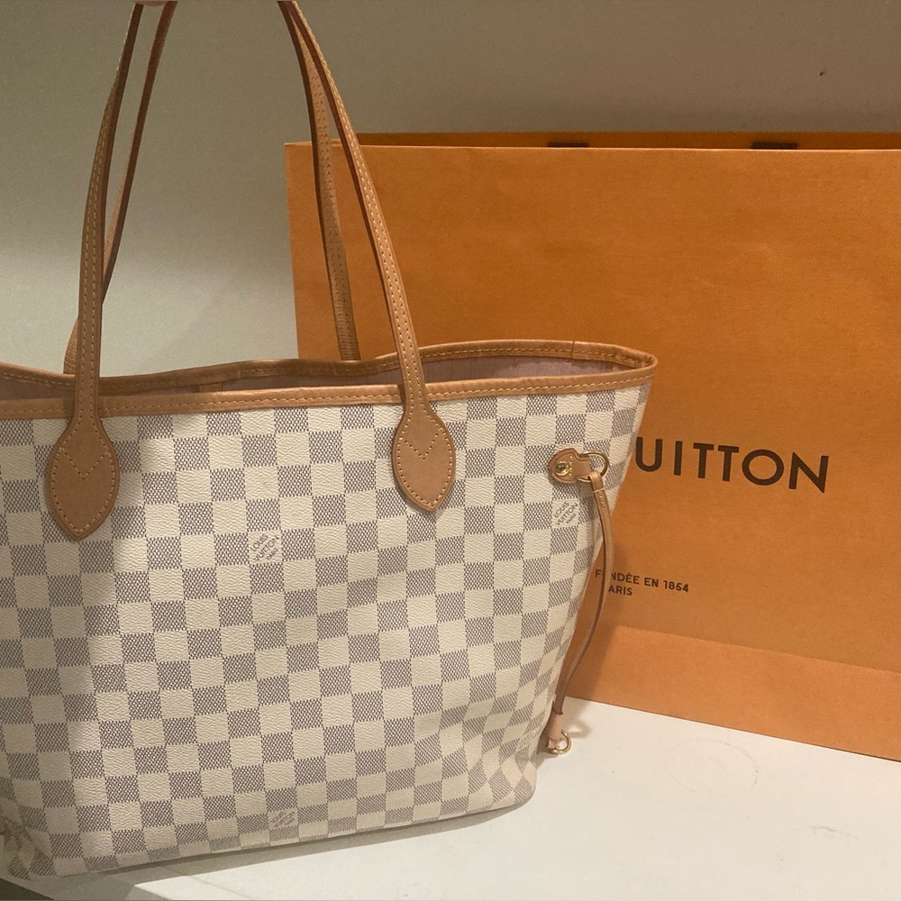 Louis Vuitton Neverfull MM